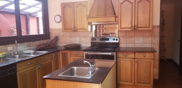 Hospital Mexico, San Jose, 14 Bedrooms Bedrooms, 7 Rooms Rooms,6 BathroomsBathrooms,Casa,Venta,1293