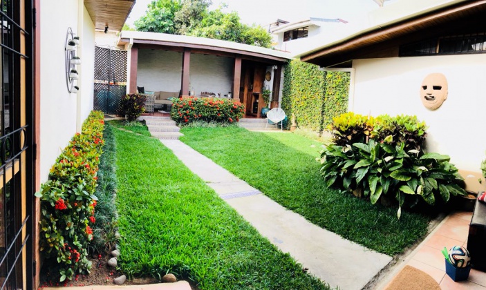 Plaza Lincoln, San Jose, 3 Bedrooms Bedrooms, 3 Rooms Rooms,3 BathroomsBathrooms,Casa,Venta,1389 Plaza Lincoln, San Jose, 3 Bedrooms Bedrooms, 3 Rooms Rooms,3 BathroomsBathrooms,Casa,Venta,1389