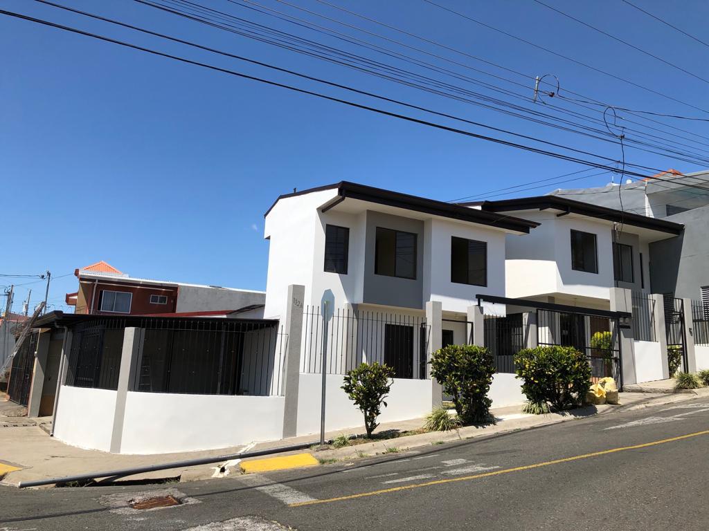 Venta de aptos en Heredia / Alquilados e inversión estable A4004