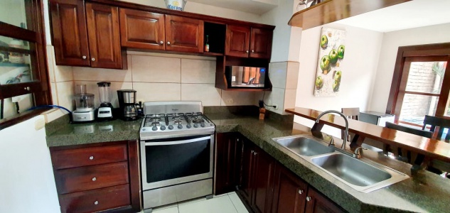 San Jose, 3 Bedrooms Bedrooms, 3 Rooms Rooms,1 BathroomBathrooms,Casa,Alquiler,1449 San Jose, 3 Bedrooms Bedrooms, 3 Rooms Rooms,1 BathroomBathrooms,Casa,Alquiler,1449