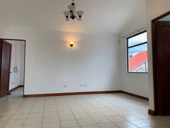 San Jose, 4 Bedrooms Bedrooms, 4 Rooms Rooms,2 BathroomsBathrooms,Casa,Alquiler,1490