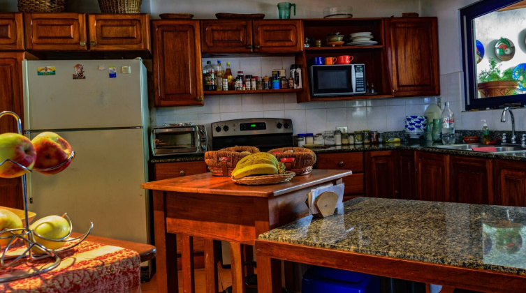 San Jose, 4 Bedrooms Bedrooms, 4 Rooms Rooms,3 BathroomsBathrooms,Casa,Venta,1544