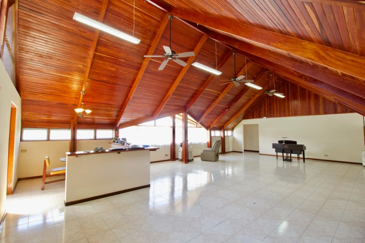 San Jose, 4 Bedrooms Bedrooms, 4 Rooms Rooms,3 BathroomsBathrooms,Casa,Venta,1584