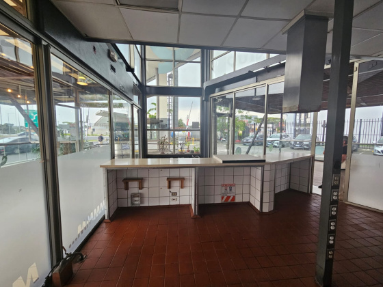 San Jose, ,Local Commercial,Alquiler,1667 San Jose, ,Local Commercial,Alquiler,1667